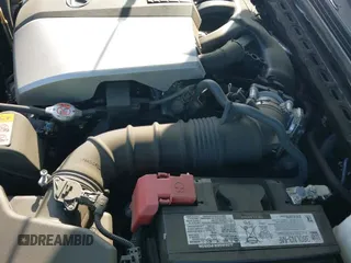 ✅ 2024 Lexus ES 350 • VIN: 58ADZ1B19RU172203 • Lot: 43223788. Wystawiony na IAAI z przebiegiem 45 937 mil. Bezpłatny archiwum sprzedaży aukcyjnych z USA i szczegółowy raport historii pojazdu na DreamBid. Zdjęcie 19.