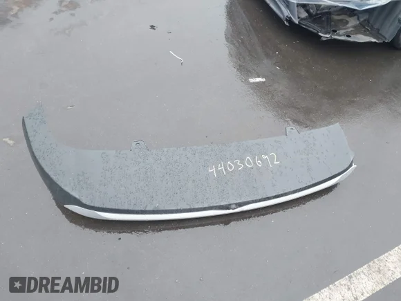 ✅ 2021 Toyota 4Runner SR5 • VIN: JTEEU5JR5M5240332 • Lot: 44030692. Wystawiony na IAAI z przebiegiem 86 809 mil. Bezpłatny archiwum sprzedaży aukcyjnych z USA i szczegółowy raport historii pojazdu na DreamBid. Zdjęcie 12.