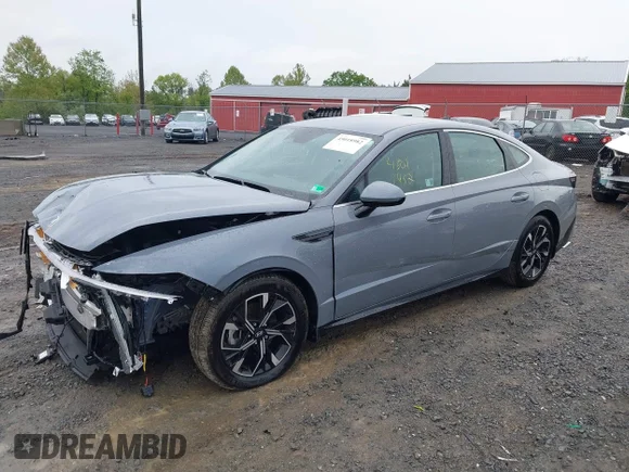 ✅ 2025 Hyundai Sonata SEL • VIN: KMHL64JA0SA474369 • Lot: 45018982. Wystawiony na IAAI z przebiegiem 3 625 mil. Bezpłatny archiwum sprzedaży aukcyjnych z USA i szczegółowy raport historii pojazdu na DreamBid. Zdjęcie 2.