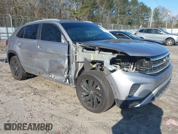 ✅ 2021 Volkswagen Atlas SE • VIN: 1V2WC2CA8MC241583 • Lot: 44440181. Listed on IAAI with 61,133 mi. Free auction sales archive from the USA and detailed vehicle history report at DreamBid. Image 1.