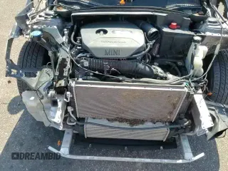 ✅ 2017 MINI Countryman Cooper S • VIN: WMZYT5C38H3D78870 • Lot: 70011775. Listed on Copart with 107,255 mi. Free auction sales archive from the USA and detailed vehicle history report at DreamBid. Image 14.