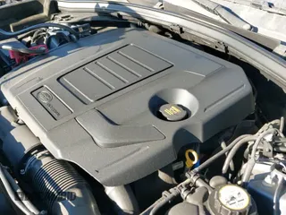 ✅ 2018 Land Rover Range Rover Velar R-Dynamic SE • VIN: SALYL2RX3JA740300 • Lot: 41785138. Listed on IAAI with 96,781 mi. Free auction sales archive from the USA and detailed vehicle history report at DreamBid. Image 19.