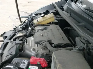 ✅ 2018 Toyota RAV4 XLE • VIN: JTMRFREV2JJ717123 • Лот: 43382240. Опубликован ранее на IAAI с пробегом 147 927 миль. Бесплатный доступ к архиву аукционных продаж из США и подробный отчёт об истории автомобиля на DreamBid. Изображение 19.