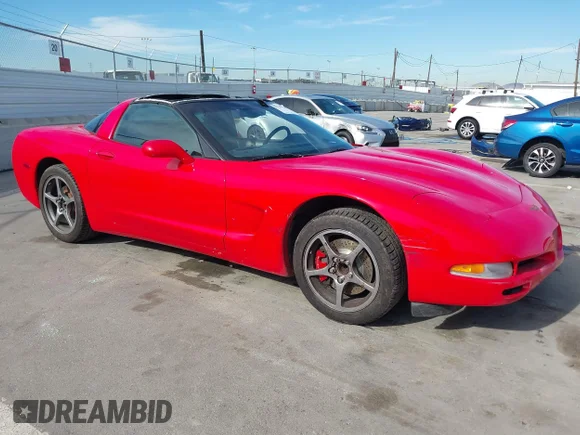 ✅ 2001 Chevrolet Corvette • VIN: 1G1YY22G415117532 • Лот: 44119754. Опубліковано раніше на IAAI з пробігом 69 920 миль. Безкоштовний доступ до архіву аукціонних продажів зі США та докладний звіт про історію автомобіля на DreamBid. Зображення 1.