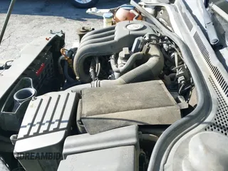 ✅ 2011 Volkswagen Jetta • VIN: 3VW2K7AJ1BM332206 • Lot: 41850410. Listed on IAAI with 163,817 mi. Free auction sales archive from the USA and detailed vehicle history report at DreamBid. Image 17.