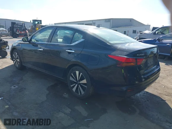 ✅ 2021 Nissan Altima SV • VIN: 1N4BL4DV7MN398027 • Lot: 44564030. Wystawiony na IAAI z przebiegiem 120 953 mil. Bezpłatny archiwum sprzedaży aukcyjnych z USA i szczegółowy raport historii pojazdu na DreamBid. Zdjęcie 3.