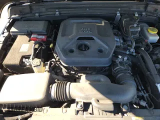 ✅ 2020 Jeep Wrangler Unlimited Sahara • VIN: 1C4HJXEN6LW111845 • Lot: 89513325. Listed on Copart with 115,764 mi. Free auction sales archive from the USA and detailed vehicle history report at DreamBid. Image 13.