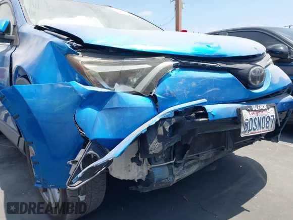✅ 2018 Toyota RAV4 Limited • VIN: JTMYFREV9JJ725957 • Lot: 45325158. Listed on IAAI with 96,493 mi. Free auction sales archive from the USA and detailed vehicle history report at DreamBid. Image 6.