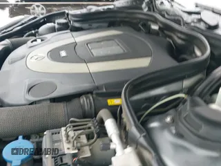 ✅ 2011 Mercedes-Benz E 550 Luxury • VIN: WDDHF7CB6BA401191 • Lot: 42973462. Listed on IAAI with 113,444 mi. Free auction sales archive from the USA and detailed vehicle history report at DreamBid. Image 19.