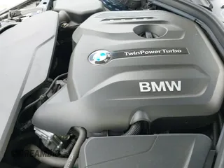 ✅ 2018 BMW 3 Series 330i • VIN: WBA8B9C53JEE82900 • Lot: 43251357. Wystawiony na IAAI z przebiegiem 51 673 mil. Bezpłatny archiwum sprzedaży aukcyjnych z USA i szczegółowy raport historii pojazdu na DreamBid. Zdjęcie 19.