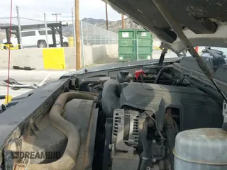 ✅ 2010 Chevrolet Suburban • VIN: 1GNZKLEG9AR235901 • Lot: 43681070. Listed on IAAI with 82,710 mi. Free auction sales archive from the USA and detailed vehicle history report at DreamBid. Image 18.