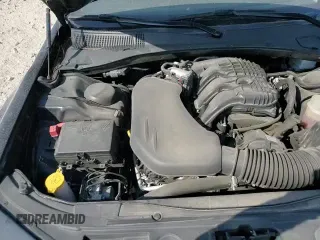 ✅ 2023 Chrysler 300 Touring • VIN: 2C3CCAAG6PH677036 • Lot: 82759215. Wystawiony na Copart z przebiegiem 29 588 mil. Bezpłatny archiwum sprzedaży aukcyjnych z USA i szczegółowy raport historii pojazdu na DreamBid. Zdjęcie 16.