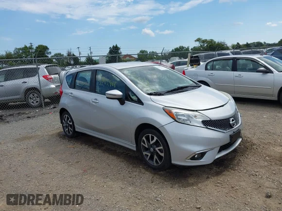 ✅ 2015 Nissan Note S • VIN: 3N1CE2CP7FL366362 • Lot: 43085468. Wystawiony na IAAI z przebiegiem 89 741 mil. Bezpłatny archiwum sprzedaży aukcyjnych z USA i szczegółowy raport historii pojazdu na DreamBid. Zdjęcie 1.