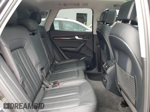 ✅ 2018 Audi Q5 Premium Plus • VIN: WA1BNAFY0J2207114 • Lot: 67138312. Wystawiony na Copart z przebiegiem 30 216 mil. Bezpłatny archiwum sprzedaży aukcyjnych z USA i szczegółowy raport historii pojazdu na DreamBid. Zdjęcie 11.