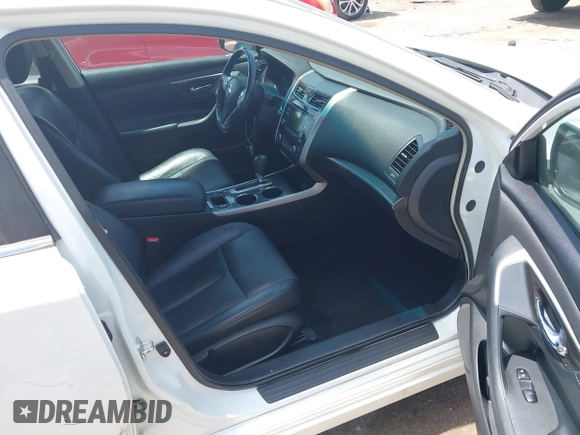 ✅ 2013 Nissan Altima SV • VIN: 1N4AL3AP7DN405697 • Lot: 45134553. Wystawiony na IAAI z przebiegiem 182 253 mil. Bezpłatny archiwum sprzedaży aukcyjnych z USA i szczegółowy raport historii pojazdu na DreamBid. Zdjęcie 5.