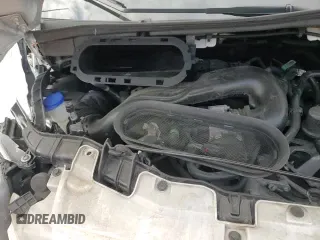 ✅ 2023 Ford Transit Cargo • VIN: 1FTBR2C80PKB31083 • Lot: 50551005. Wystawiony na Copart z przebiegiem 54 390 mil. Bezpłatny archiwum sprzedaży aukcyjnych z USA i szczegółowy raport historii pojazdu na DreamBid. Zdjęcie 14.