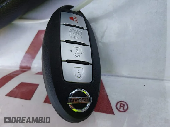 ✅ 2021 Nissan Versa SV • VIN: 3N1CN8EV3ML888367 • Lot: 44907342. Wystawiony na IAAI z przebiegiem 79 496 mil. Bezpłatny archiwum sprzedaży aukcyjnych z USA i szczegółowy raport historii pojazdu na DreamBid. Zdjęcie 11.