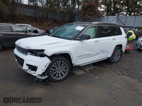 ✅ 2021 Jeep Grand Cherokee Summit • VIN: 1C4RJKEG0M8212846 • Lot: 43487767. Wystawiony na IAAI z przebiegiem 6 120 mil. Bezpłatny archiwum sprzedaży aukcyjnych z USA i szczegółowy raport historii pojazdu na DreamBid. Zdjęcie 2.