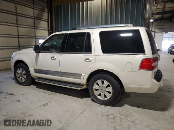 ✅ 2008 Lincoln Navigator • VIN: 5LMFU28538LJ11848 • Лот: 60169285. Опубликован ранее на Copart с пробегом 257 145 миль. Бесплатный доступ к архиву аукционных продаж из США и подробный отчёт об истории автомобиля на DreamBid. Изображение 2.