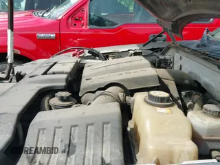 ✅ 2008 Lincoln Navigator • VIN: 5LMFU28578LJ12629 • Lot: 42373939. Wystawiony na IAAI z przebiegiem 176 272 mil. Bezpłatny archiwum sprzedaży aukcyjnych z USA i szczegółowy raport historii pojazdu na DreamBid. Zdjęcie 12.