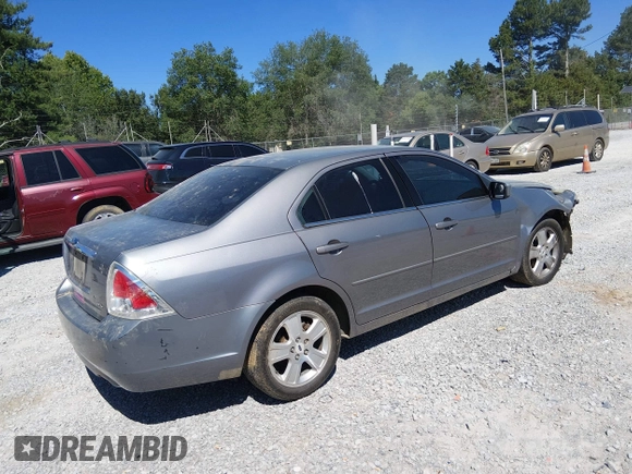 ✅ 2007 Ford Fusion SEL • VIN: 3FAHP08Z27R114261 • Lot: 45114702. Wystawiony na IAAI z przebiegiem 242 355 mil. Bezpłatny archiwum sprzedaży aukcyjnych z USA i szczegółowy raport historii pojazdu na DreamBid. Zdjęcie 4.