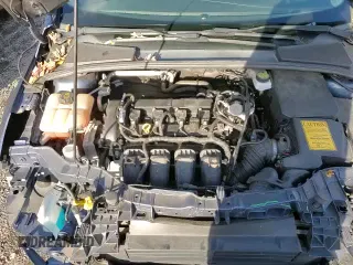 ✅ 2018 Ford Focus SEL • VIN: 1FADP3H20JL246122 • Lot: 90788045. Wystawiony na Copart z przebiegiem 84 176 mil. Bezpłatny archiwum sprzedaży aukcyjnych z USA i szczegółowy raport historii pojazdu na DreamBid. Zdjęcie 13.