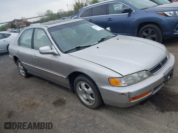 ✅ 1997 Honda Accord Special Edition • VIN: 1HGCD5602VA090356 • Лот: 44858189. Опубліковано раніше на IAAI з пробігом 158 859 миль. Безкоштовний доступ до архіву аукціонних продажів зі США та докладний звіт про історію автомобіля на DreamBid. Зображення 1.