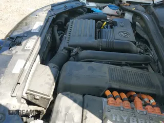 ✅ 2013 Volkswagen Jetta Hybrid • VIN: 3VW637AJ4DM258880 • Lot: 43053300. Listed on IAAI with 197,624 mi. Free auction sales archive from the USA and detailed vehicle history report at DreamBid. Image 12.