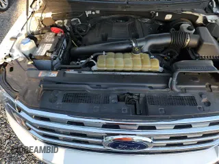 ✅ 2020 Ford Expedition XLT • VIN: 1FMJU1HT9LEA93357 • Lot: 92460555. Wystawiony na Copart z przebiegiem 104 837 mil. Bezpłatny archiwum sprzedaży aukcyjnych z USA i szczegółowy raport historii pojazdu na DreamBid. Zdjęcie 14.