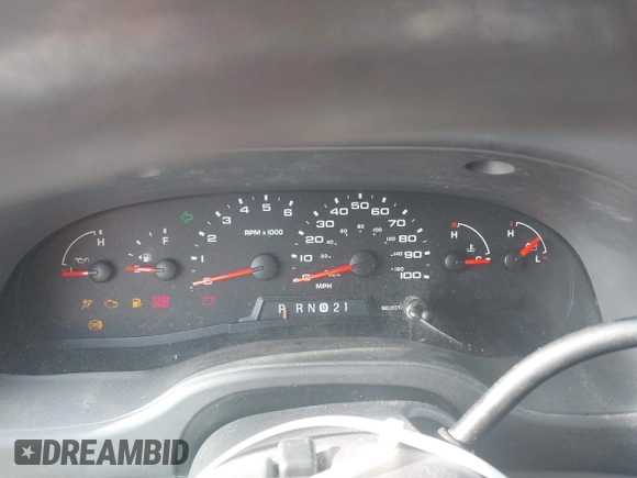 ✅ 2004 Ford Econoline Passenger XL • VIN: 1FMRE11W04HA99892 • Lot: 41300013. Wystawiony na IAAI z przebiegiem 165 314 mil. Bezpłatny archiwum sprzedaży aukcyjnych z USA i szczegółowy raport historii pojazdu na DreamBid. Zdjęcie 7.