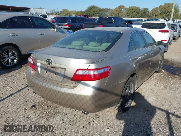 ✅ 2007 Toyota Camry LE • VIN: JTNBK46KX73023731 • Lot: 43637879. Wystawiony na IAAI z przebiegiem 173 535 mil. Bezpłatny archiwum sprzedaży aukcyjnych z USA i szczegółowy raport historii pojazdu na DreamBid. Zdjęcie 4.