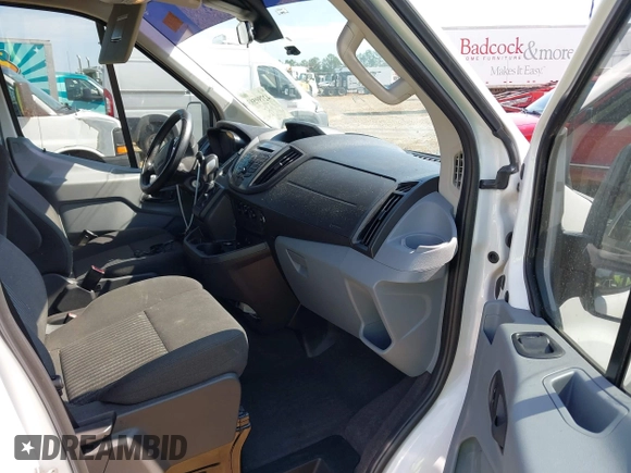 ✅ 2016 Ford Transit XL • VIN: 1FDZK1CM4GKB46112 • Лот: 42799593. Опубліковано раніше на IAAI з пробігом 207 041 миль. Безкоштовний доступ до архіву аукціонних продажів зі США та докладний звіт про історію автомобіля на DreamBid. Зображення 5.