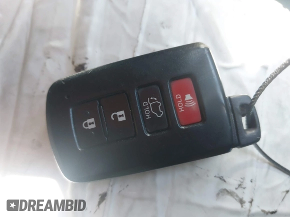 ✅ 2015 Toyota Highlander Limited Platinum • VIN: 5TDDKRFH8FS135391 • Lot: 44923229. Wystawiony na IAAI z przebiegiem 133 054 mil. Bezpłatny archiwum sprzedaży aukcyjnych z USA i szczegółowy raport historii pojazdu na DreamBid. Zdjęcie 11.