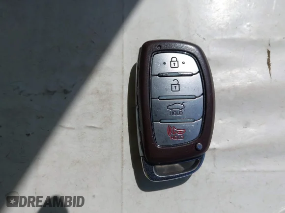 ✅ 2018 Hyundai Elantra SEL • VIN: 5NPD84LF6JH388194 • Lot: 44959551. Wystawiony na IAAI z przebiegiem 198 352 mil. Bezpłatny archiwum sprzedaży aukcyjnych z USA i szczegółowy raport historii pojazdu na DreamBid. Zdjęcie 11.