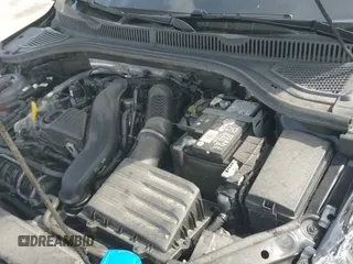 ✅ 2024 Volkswagen Jetta SE • VIN: 3VW7M7BU0RM002348 • Lot: 43638142. Wystawiony na IAAI z przebiegiem 46 632 mil. Bezpłatny archiwum sprzedaży aukcyjnych z USA i szczegółowy raport historii pojazdu na DreamBid. Zdjęcie 19.