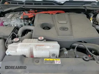 ✅ 2024 Toyota Tundra 1794 Edition • VIN: 5TFMC5DB7RX049766 • Lot: 68998835. Wystawiony na Copart z przebiegiem 52 989 mil. Bezpłatny archiwum sprzedaży aukcyjnych z USA i szczegółowy raport historii pojazdu na DreamBid. Zdjęcie 13.