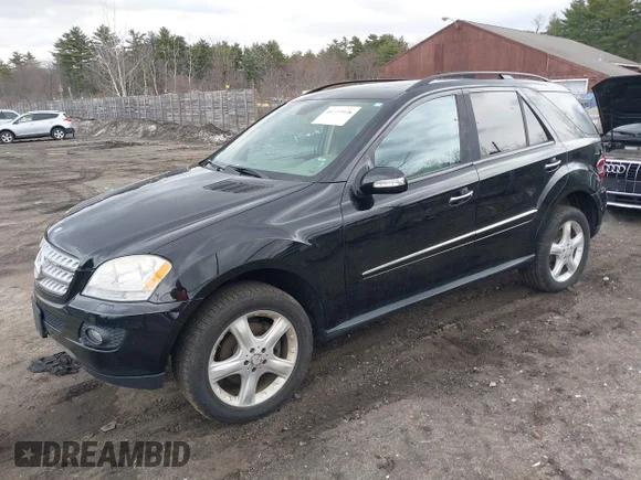 ✅ 2008 Mercedes-Benz M 350 • VIN: 4JGBB86E18A426821 • Lot: 44723938. Wystawiony na IAAI z przebiegiem 208 037 mil. Bezpłatny archiwum sprzedaży aukcyjnych z USA i szczegółowy raport historii pojazdu na DreamBid. Zdjęcie 2.