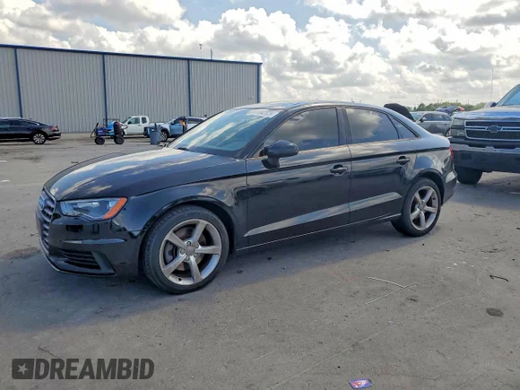 ✅ 2016 Audi A3 Premium • VIN: WAUA7GFF6G1010859 • Лот: 61842626. Опубликован ранее на Copart с пробегом 136 071 миль. Бесплатный доступ к архиву аукционных продаж из США и подробный отчёт об истории автомобиля на DreamBid. Изображение 1.