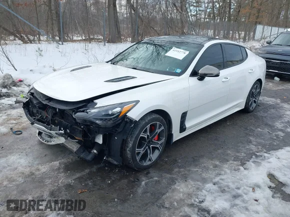 ✅ 2018 Kia Stinger GT1 • VIN: KNAE45LC5J6026943 • Лот: 41552778. Опубліковано раніше на IAAI з пробігом 59 406 миль. Безкоштовний доступ до архіву аукціонних продажів зі США та докладний звіт про історію автомобіля на DreamBid. Зображення 2.