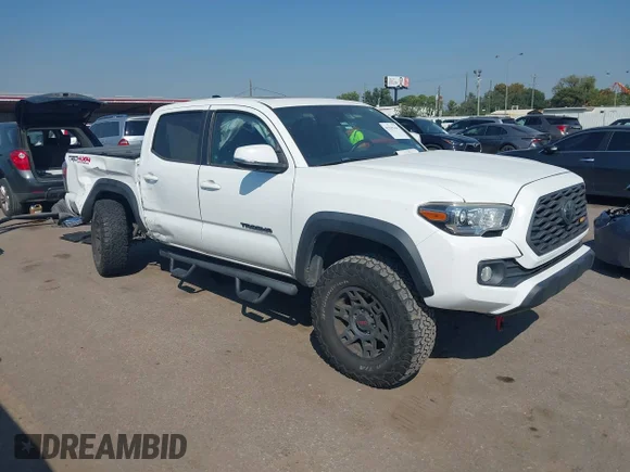 ✅ 2020 Toyota Tacoma SR5 • VIN: 3TMCZ5AN0LM319653 • Лот: 43335666. Опубликован ранее на IAAI с пробегом 88 695 миль. Бесплатный доступ к архиву аукционных продаж из США и подробный отчёт об истории автомобиля на DreamBid. Изображение 1.