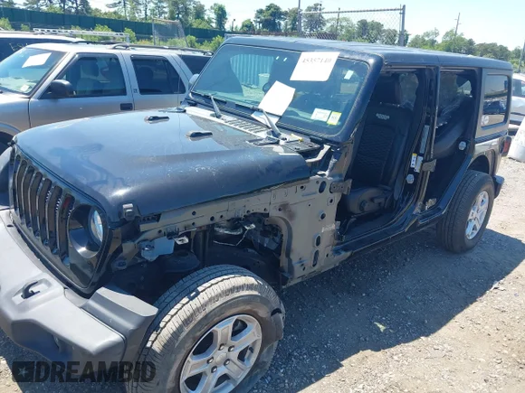 ✅ 2020 Jeep Wrangler Unlimited Sport S • VIN: 1C4HJXDN9LW138104 • Lot: 45357140. Wystawiony na IAAI z przebiegiem 47 843 mil. Bezpłatny archiwum sprzedaży aukcyjnych z USA i szczegółowy raport historii pojazdu na DreamBid. Zdjęcie 6.
