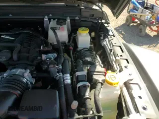 ✅ 2023 Jeep Gladiator Mojave • VIN: 1C6JJTEGXPL524832 • Lot: 85205905. Listed on Copart with 14,561 mi. Free auction sales archive from the USA and detailed vehicle history report at DreamBid. Image 14.