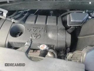 ✅ 2019 Toyota Highlander LE • VIN: 5TDZARFH2KS052414 • Lot: 85097725. Wystawiony na Copart z przebiegiem 104 779 mil. Bezpłatny archiwum sprzedaży aukcyjnych z USA i szczegółowy raport historii pojazdu na DreamBid. Zdjęcie 16.