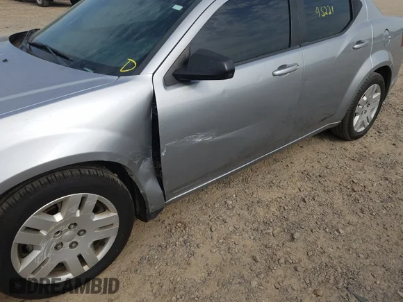 ✅ 2014 Dodge Avenger SE • VIN: 1C3CDZAB7EN138302 • Lot: 69914152. Listed on Copart with 95,221 mi. Free auction sales archive from the USA and detailed vehicle history report at DreamBid. Image 18.