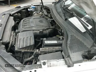 ✅ 2019 Volkswagen Tiguan SE • VIN: 3VV3B7AX2KM197878 • Lot: 42989688. Wystawiony na IAAI z przebiegiem 116 687 mil. Bezpłatny archiwum sprzedaży aukcyjnych z USA i szczegółowy raport historii pojazdu na DreamBid. Zdjęcie 19.