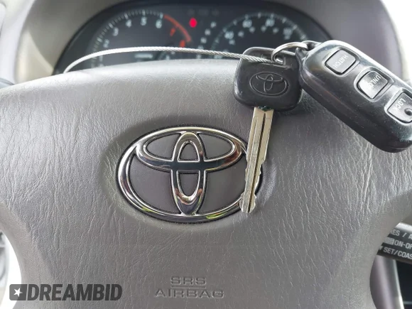 ✅ 2004 Toyota Camry SE • VIN: 4T1BE32K24U912620 • Lot: 44197018. Wystawiony na IAAI z przebiegiem 188 593 mil. Bezpłatny archiwum sprzedaży aukcyjnych z USA i szczegółowy raport historii pojazdu na DreamBid. Zdjęcie 11.