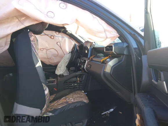 ✅ 2024 Toyota Tacoma SR5 • VIN: 3TMLB5JN3RM028853 • Lot: 40990601. Wystawiony na IAAI z przebiegiem 10 095 mil. Bezpłatny archiwum sprzedaży aukcyjnych z USA i szczegółowy raport historii pojazdu na DreamBid. Zdjęcie 5.