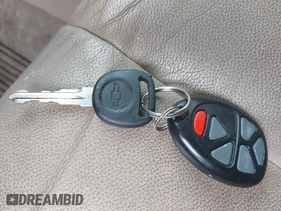 ✅ 2012 Chevrolet Suburban LT • VIN: 1GNSCJE00CR172860 • Лот: 45159089. Опубліковано раніше на IAAI з пробігом 262 723 миль. Безкоштовний доступ до архіву аукціонних продажів зі США та докладний звіт про історію автомобіля на DreamBid. Зображення 11.