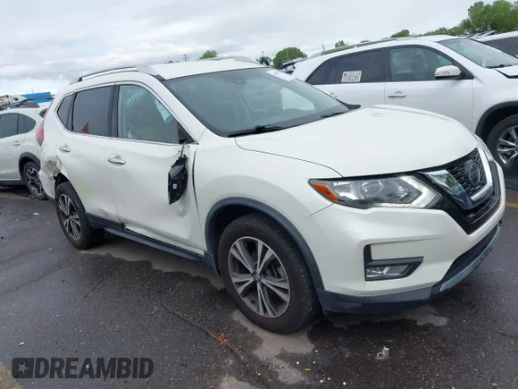 ✅ 2019 Nissan Rogue SV • VIN: JN8AT2MV8KW387799 • Лот: 44889672. Опубликован ранее на IAAI с пробегом 83 585 миль. Бесплатный доступ к архиву аукционных продаж из США и подробный отчёт об истории автомобиля на DreamBid. Изображение 1.