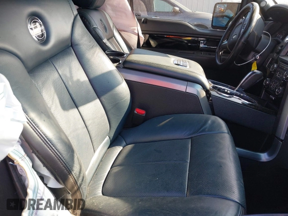 ✅ 2014 Ford F-150 XLT • VIN: 1FTFW1CT4EFB00952 • Lot: 44099894. Wystawiony na IAAI z przebiegiem 109 651 mil. Bezpłatny archiwum sprzedaży aukcyjnych z USA i szczegółowy raport historii pojazdu na DreamBid. Zdjęcie 5.